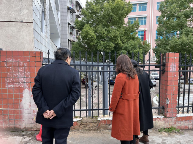 党委书记陈荣强带队开展校园安全和文明城市创建工作检查